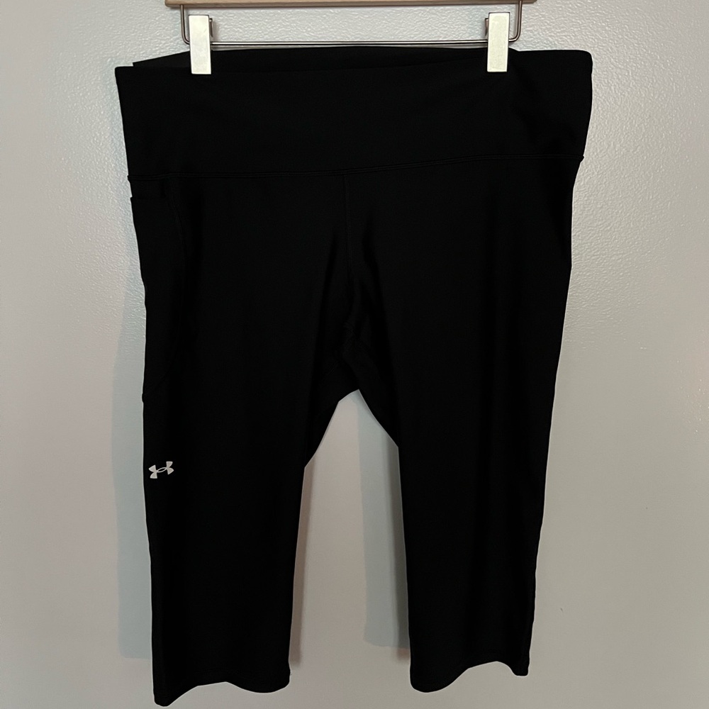 Under Armour Compression Capris NWT XXLS